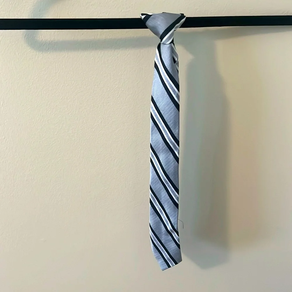 Boys clip on tie - 100% polyester